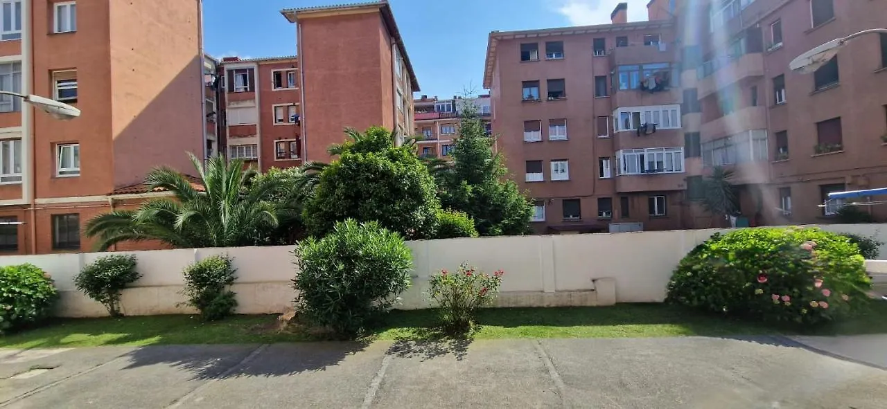 Family Apartment / Apartamento Familiar Getxo