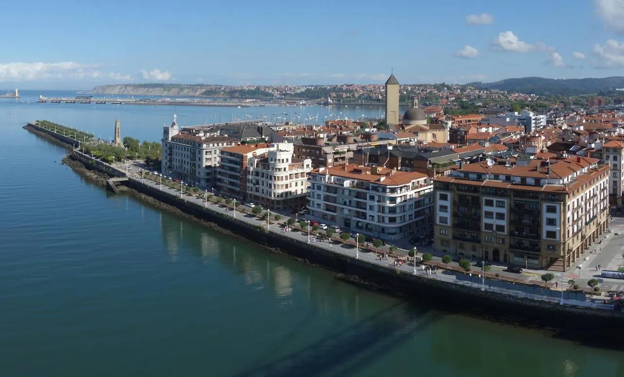Family Apartment / Apartamento Familiar Getxo